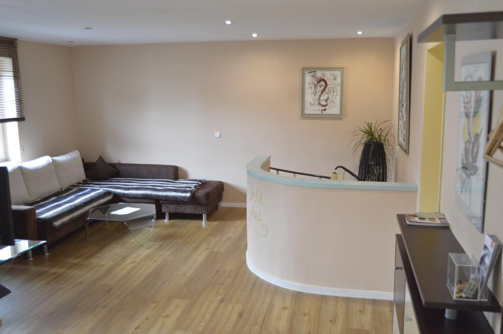 Yeti Lux - Art Appartement Garmisch-Partenkirchen Exterior photo